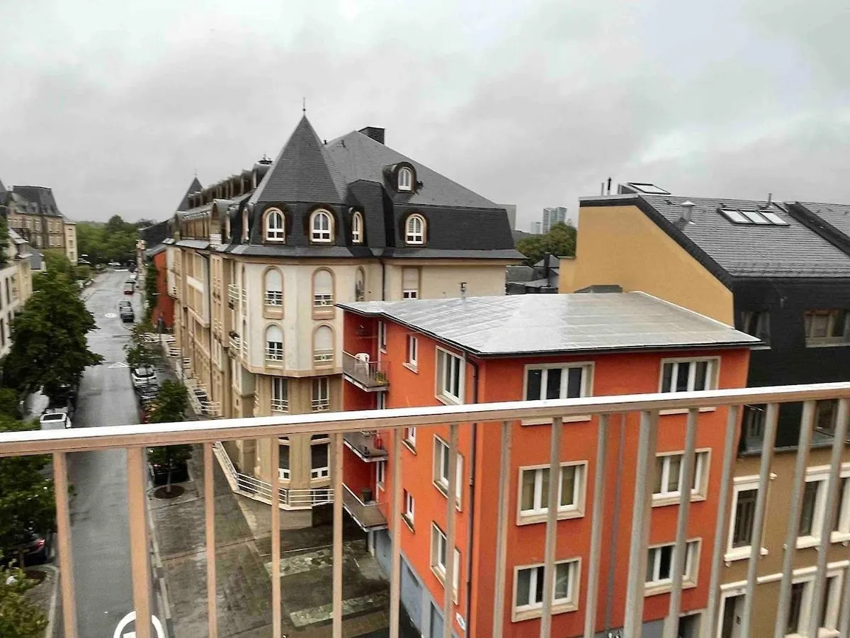 Nice & Bright Studio In Luxembourg Center 0*,  Lussemburgo